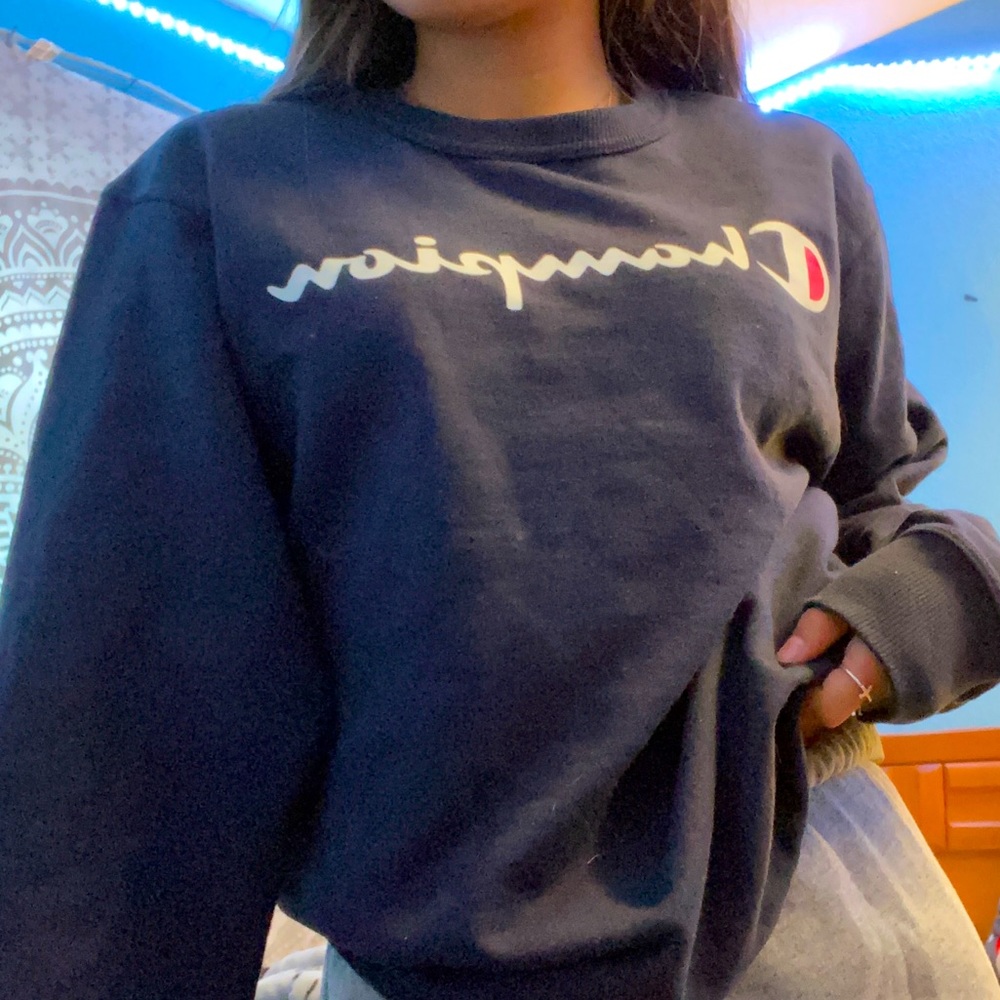 navy blue crew neck